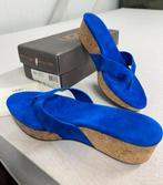 UGG Natassia Platform Fluwelen Wedge Sandalen instappers 40, Kleding | Dames, Nieuw, Sandalen of Muiltjes, Blauw, Ophalen of Verzenden