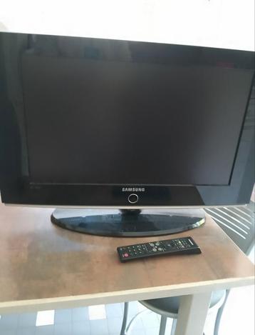Samsung smart tv  beschikbaar voor biedingen