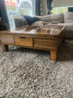 Table basse en bois massif, Maison & Meubles, Enlèvement, Utilisé