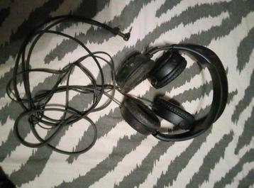 2 casques Sony identiques  beschikbaar voor biedingen