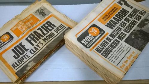 SPORTKRANTEN SPORT 70 46 NUMMERS 1971, Boeken, Tijdschriften en Kranten, Sport en Vrije tijd, Verzenden