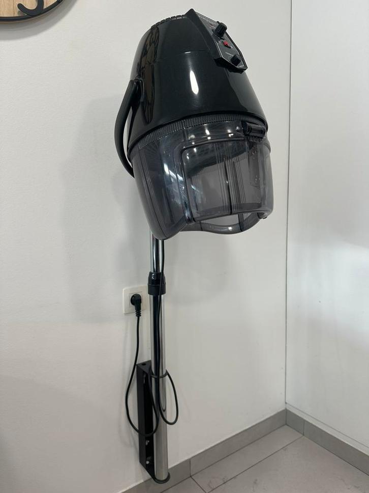 Proffresionele droogkap kapper met muur bevestiging., Handtassen en Accessoires, Uiterlijk | Haarverzorging, Gebruikt, Ophalen