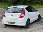 Hyundai i30 1.4 Essence 2009 prête à immatriculer, Auto's, Wit, Bedrijf, Euro 4, Onderhoudsboekje
