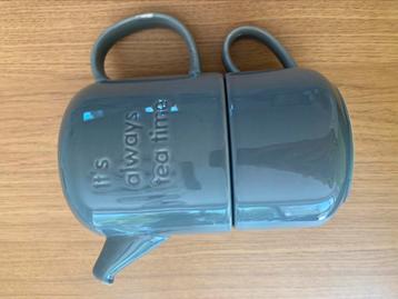 Thee pot + tas beschikbaar voor biedingen