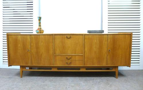 Mooi retro vintage lowboard midcentury dressoir 220 cm, Huis en Inrichting, Kasten | Dressoirs, Zo goed als nieuw, 200 cm of meer