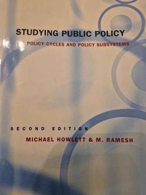 Studying Public Policy  - Howlett and Ramesh, Livres, Politique & Société, Utilisé, Société, Enlèvement