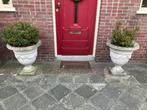 2 grote XXL koninklijke majestueuze ronde tuinvazen op voet, Tuin en Terras, Ophalen of Verzenden, Gebruikt