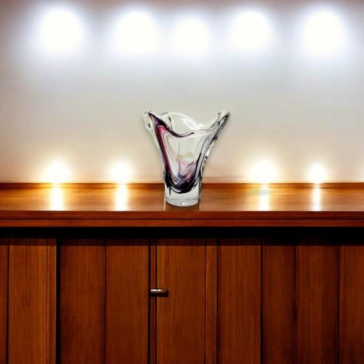 Kleine mauve en witte vaas van geblazen glas — Murano of VLS, Antiek en Kunst, Antiek | Glaswerk en Kristal, Ophalen of Verzenden