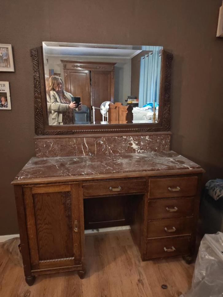Coiffeuse bois et marbre, Antiquités & Art, Antiquités | Bureau & Affaires, Enlèvement