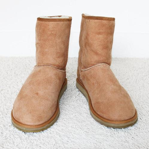 Mooie Schapenvacht Shepherd Laarsjes - s20 (Maat 41) € 70,-, Kleding | Dames, Schoenen, Zo goed als nieuw, Bruin, Verzenden