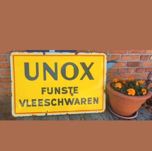 UNOX FIJNSTE VLEESCHWAREN  oud emaille bord 70 cm x 50 cm, Antiek en Kunst, Antiek | Email, Ophalen of Verzenden