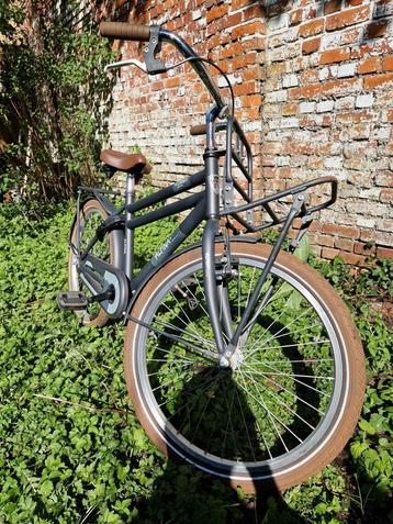 Alpina cargo fiets. Jongen zwart. 22 inch. beschikbaar voor biedingen