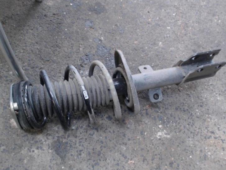 Amortisseur avant gauche Citroen C5 Aircross 2022 1.5HDi, Auto-onderdelen, Ophanging en Onderstel, Gebruikt, Ophalen