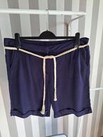 Short voor dames marineblauw maat 44, Kleding | Dames, Broeken en Pantalons, Kort, Blauw, Maat 42/44 (L), Nieuw
