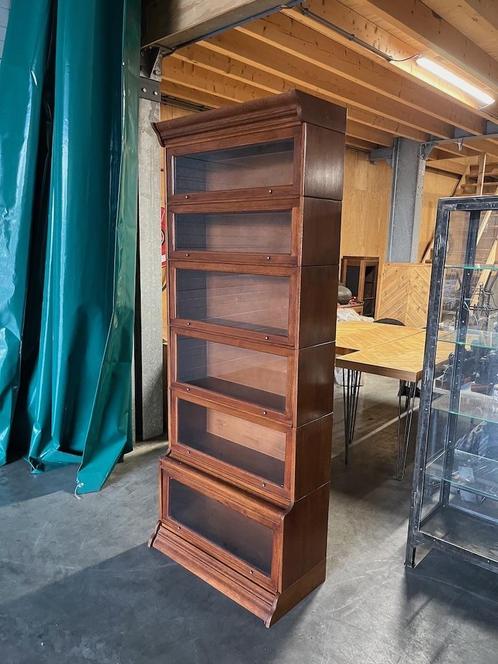 Zeer Fraaie Globe Wernicke Kast in zeer goede staat, Huis en Inrichting, Kasten | Boekenkasten, Zo goed als nieuw, 50 tot 100 cm