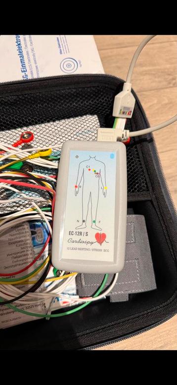 Ekg toestel professionneel beschikbaar voor biedingen