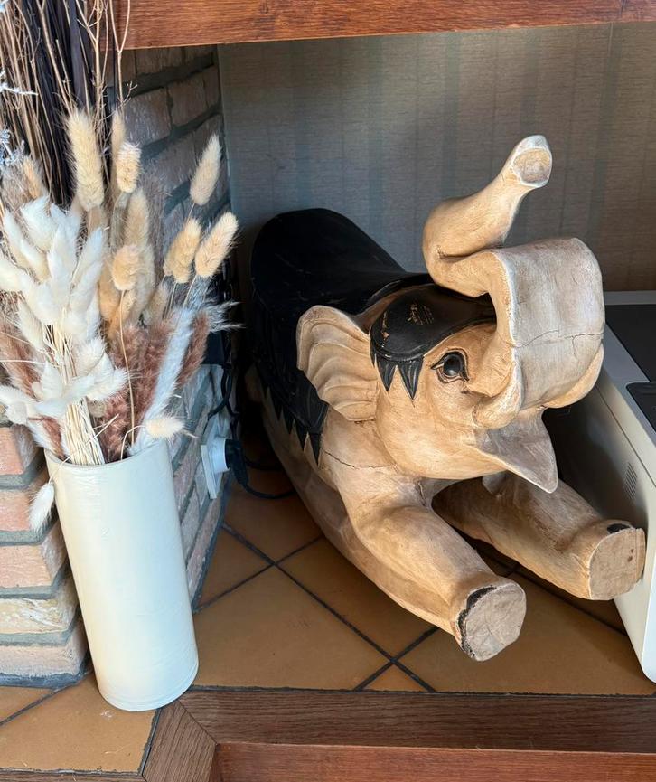 Houten olifant, Antiek en Kunst, Kunst | Beelden en Houtsnijwerken, Ophalen