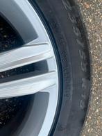 Pneus et jantes de voiture Tiguan Volkswagen à vendre, Autos : Pièces & Accessoires, Pneus & Jantes, Enlèvement, Pneus hiver, Pneus et Jantes
