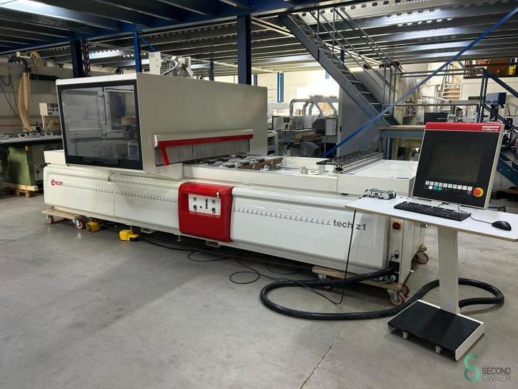 CNC Bewerkingscentra SCM Tech Z1 2013, Zakelijke goederen, Machines en Bouw | Houtbewerking