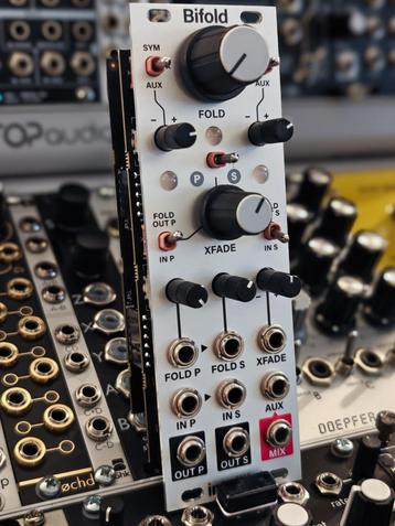 Intellijel Bifold (eurorack dual wavefolder) beschikbaar voor biedingen