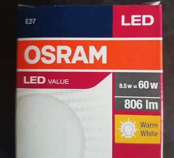 Lot de 4 ampoules OSRAM LED E27 8,5 w