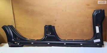 Dorpel rechts Mercedes B-klasse W246 2011-2018 A2466371235 beschikbaar voor biedingen
