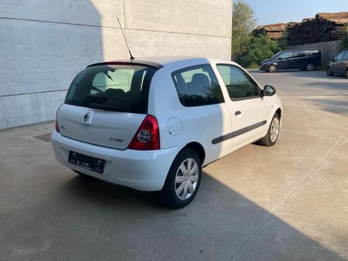 Renault Clio 1.2 essence 11/2011 avec 113 000 km *Euro 5* Ai, Autos, Renault, Entreprise, Achat, Clio, ABS, Phares directionnels