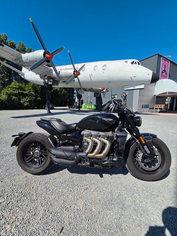 Fusée Triumph 3R suralimentée, Motos, Motos | Triumph, Particulier, Autre, plus de 35 kW, 3 cylindres, Permis Moto A, ABS, Transmission par cardan