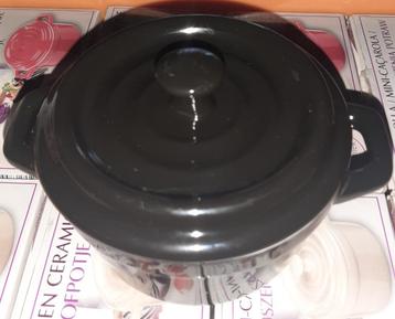 Ministoofpotjes  ( keramiek)  beschikbaar voor biedingen