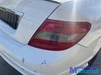 MERCEDES C klasse W204 rechts achterlicht 2008-2011, Gebruikt, Mercedes-Benz AG, Mercedes-Benz, Mercedesstrasse 120
70372  Stuttgart, DE
