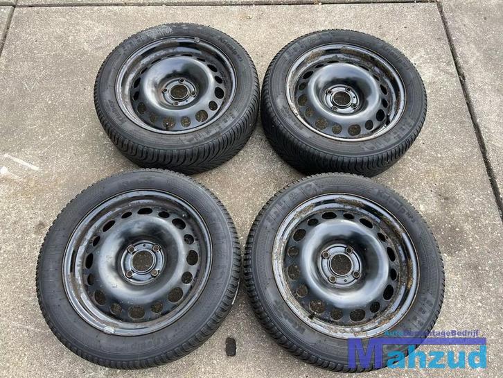 PEUGEOT CITROEN Stalen velgen winter set 4x108 65.1 16 inch, Auto-onderdelen, Banden en Velgen, Band(en), Gebruikt