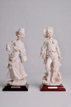 Giuseppe Armani biscuit aardewerk meisje en jongen, Ophalen