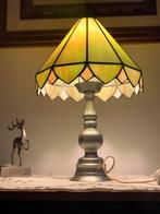 Mooie tiffanylamp met tinnen voet, Antiek en Kunst, Ophalen