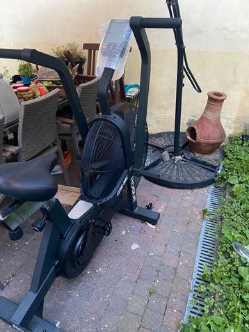 ROGUE Echo-fiets beschikbaar voor biedingen