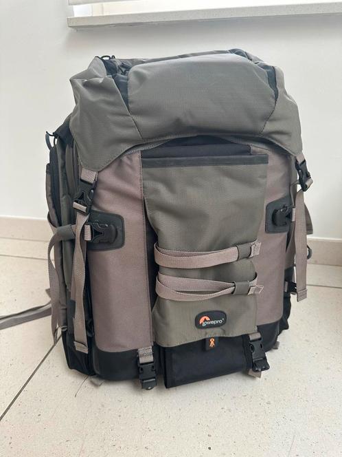 Camerarugzak Lowepro Pro trekker 300AW, Audio, Tv en Foto, Foto | Cameratassen, Zo goed als nieuw, Rugtas, Lowepro, Ophalen of Verzenden