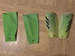 Voetbal scheenbeschermers, Sport en Fitness, Voetbal, Ophalen of Verzenden, Zo goed als nieuw, Schoenen