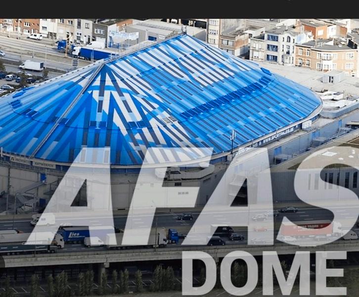 Parkeerplaats te huur voor tijdens evenementen sportpaleis!, Immo, Garages en Parkeerplaatsen, Antwerpen (stad)