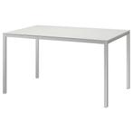 Table en verre blanc 1,35 m x 0,85 m, Métal, 100 à 150 cm, Rectangulaire, 50 à 100 cm