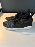 Puma evoknit ignite sneakers, Ophalen, Zo goed als nieuw, Zwart, Sneakers