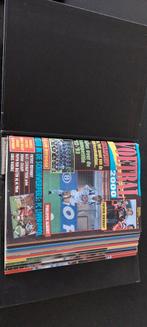 Voetbal 2000 (aug. 1992 - juni 1993) 12 exemplaren in map., Verzamelen, Sportartikelen en Voetbal, Ophalen, Zo goed als nieuw