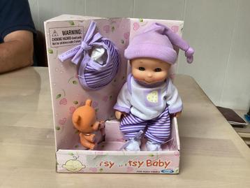 Babypopje. Nieuw. beschikbaar voor biedingen
