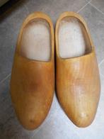 Oude houten klompen - Maat 45, Antiek en Kunst, Antiek | Kleding en Textiel, Ophalen of Verzenden, Heren