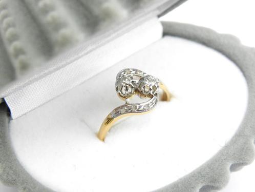 18K gouden art-deco ring met diamanten, Handtassen en Accessoires, Ringen, Gebruikt, Dame, 17 tot 18, Goud, Goud, Met edelsteen