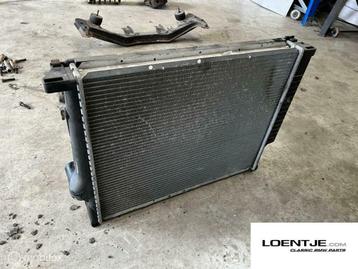 radiateur met bijhorende kap van een 324d bmw e30 ook swap beschikbaar voor biedingen