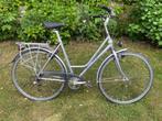 Damesfiets in goede staat, Ophalen