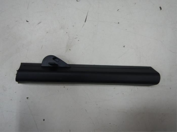 Zonnescherm elektrisch midden-achter BMW 3-Serie (22743624), Auto-onderdelen, Interieur en Bekleding, Gebruikt, Ophalen