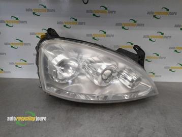 Koplamp rechts van een Opel Corsa beschikbaar voor biedingen