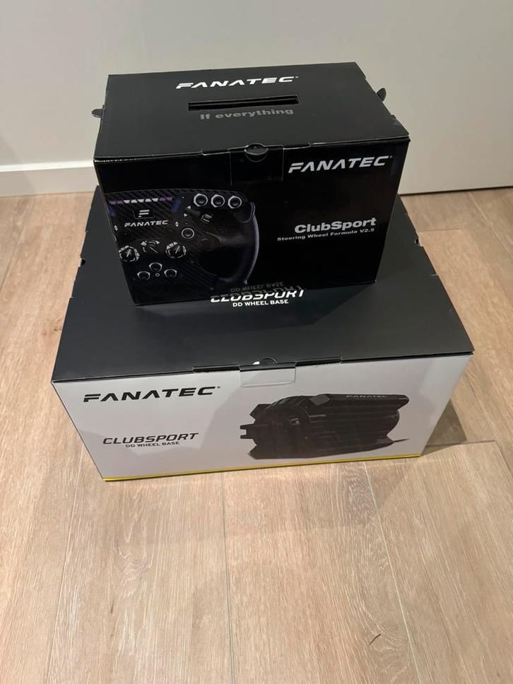Fanatec wheelbase en stuur voor pc en xbox., Games en Spelcomputers, Games | Pc, Zo goed als nieuw, Ophalen