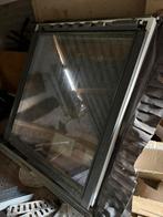 Velux dakraam GGL SK06 2070 114x118 cm, Doe-het-zelf en Bouw, Ophalen, Zo goed als nieuw, Dakraam
