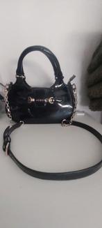 Handtas Guess, Handtassen en Accessoires, Tassen | Damestassen, Ophalen, Zo goed als nieuw, Zwart, Handtas